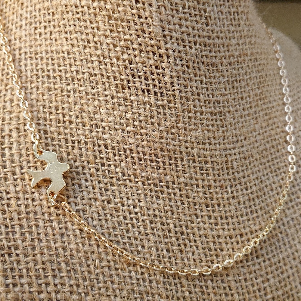 Boutique Elegant Bird Choker Necklace - Picture 6 of 7